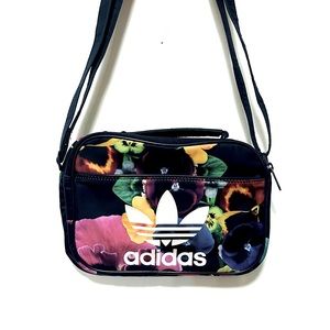 Adidas sport handbag